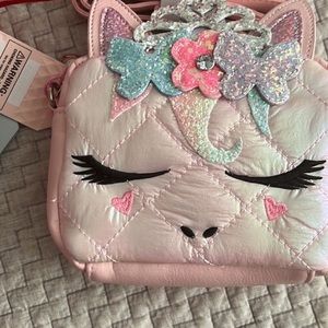 Set of 2 Girls handbags. NWT!